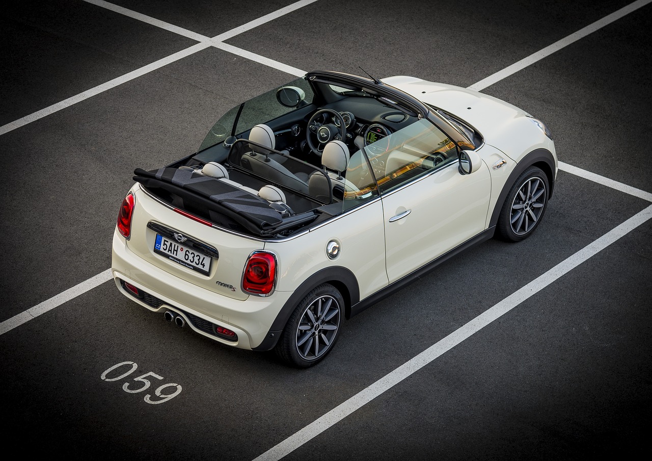 全新2.0 Mini Cooper S風(fēng)暴來(lái)襲，驚喜優(yōu)惠不容錯(cuò)過(guò)